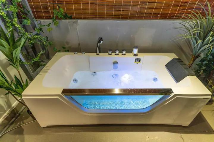 شقة Saigon Hideout Nguyen Trai مدينة هوشي منه المظهر الخارجي الصورة